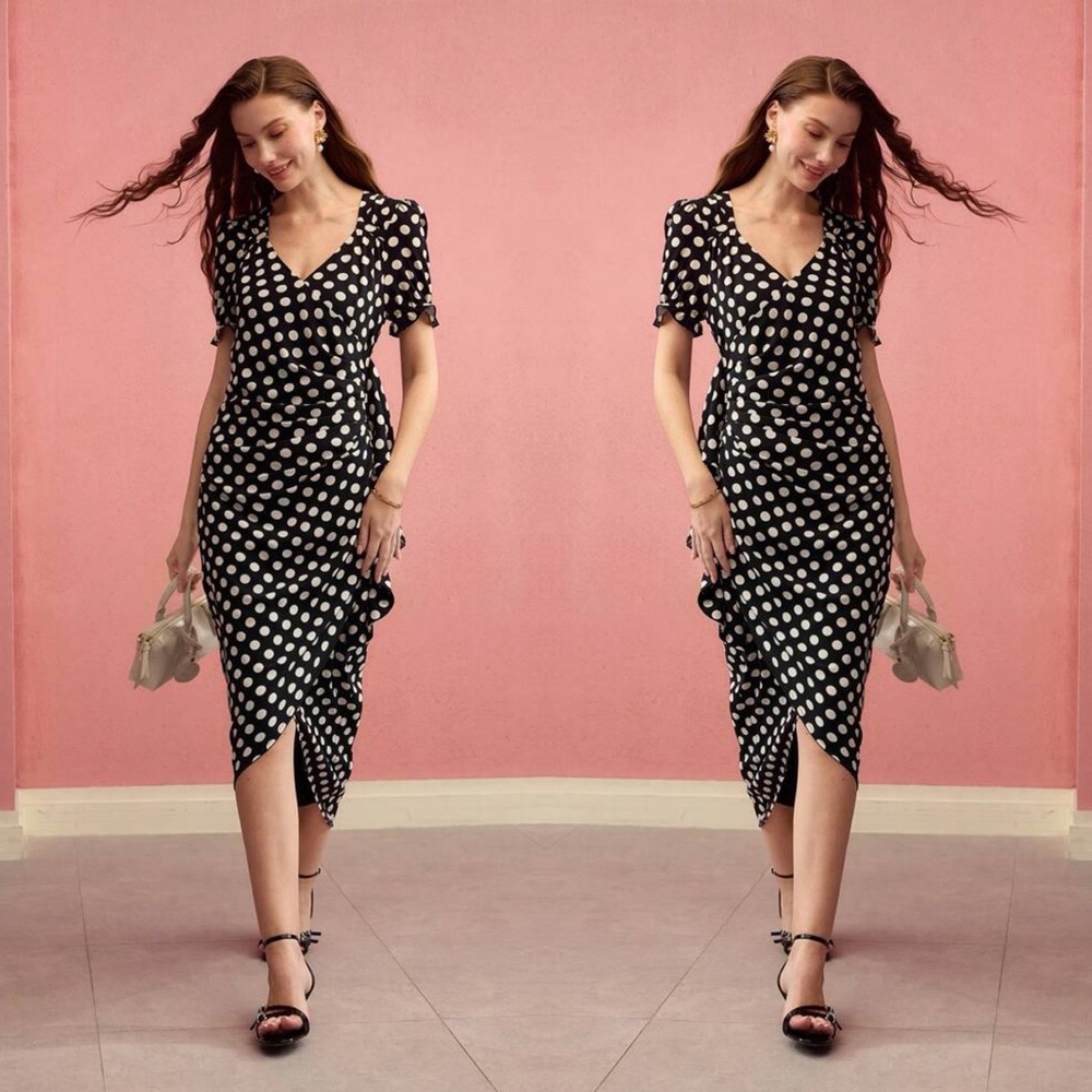 - POLKA DOT PUFF SLEEVE DRESS